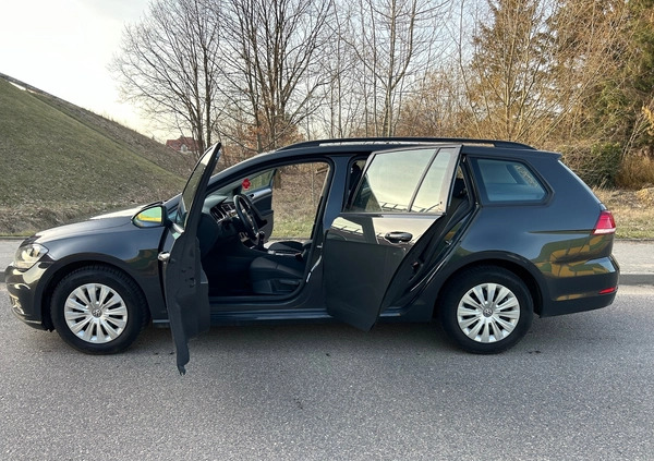 Volkswagen Golf cena 47900 przebieg: 124000, rok produkcji 2019 z Konin małe 79